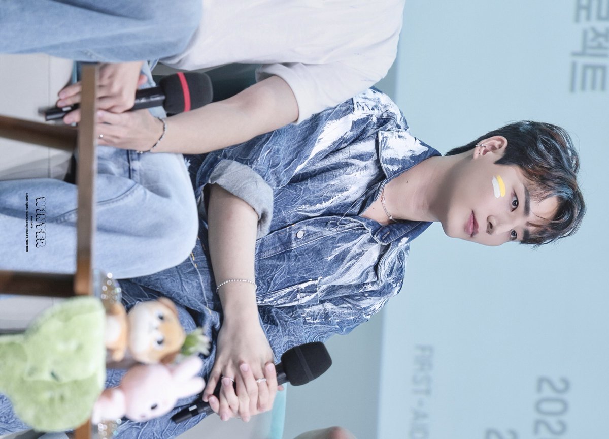 🦊🧑🏼‍🎨💗
240907 미니 팬미팅 #영케이 #강영현 #Youngk