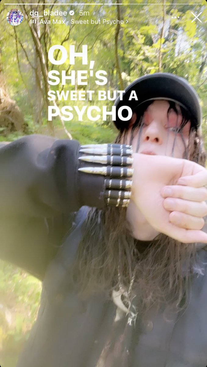 ִֶָ (@dailybladee) on Twitter photo 