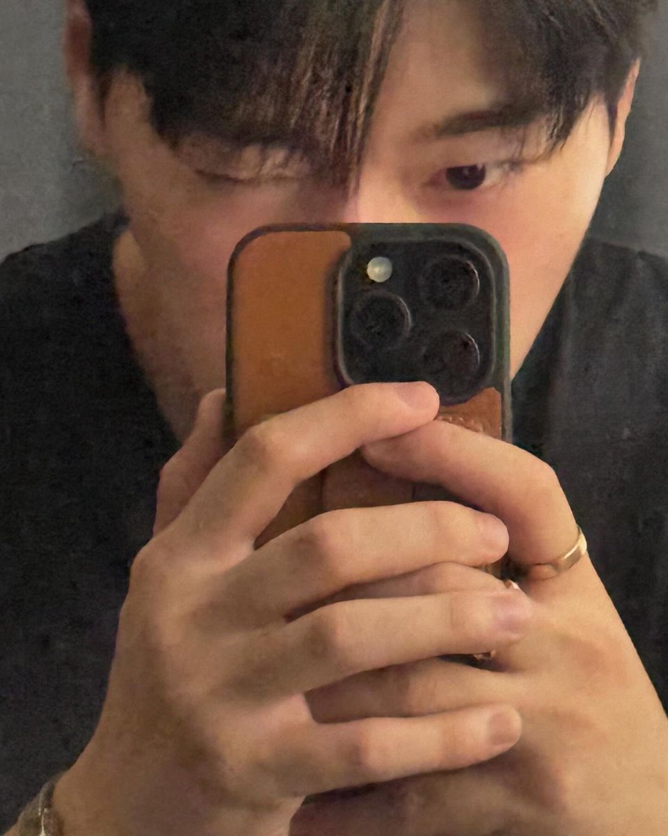 CHOI SAN. tweet media