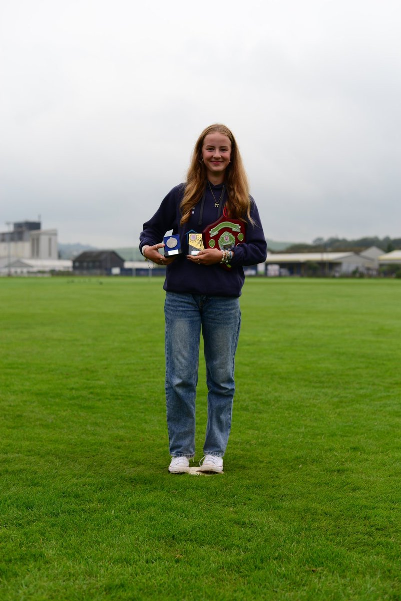 And the last few 

• Overall Girls POTY
Tilly Elvy

•Junior Clubperson
Steven 'Shem' Bird 

U15s Girls Runner Up - Captain Elin Davies
U13s Girls Cup Winners - Captain Tilly Elvy
Hat Trick Ball Recipent - Katie Fletcher