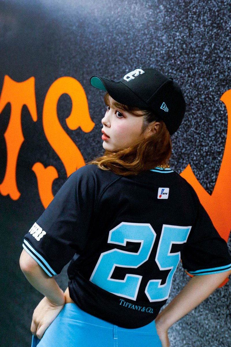 巨人VS DeNA戦🩵🩵 Tiffany&Co .DAYということでセレモニアルピッチに