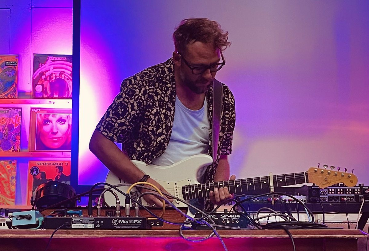 The opener was someone completely new to me, Preston’s <a href="/l_aFrench/">La French</a> (that’s La as in the definite article, rather than LA as I first thought), who laid down some trippy beats, nu soulesque samples, and some dreamy guitar. Lovely stuff and he’s going in the list for a deeper dive.