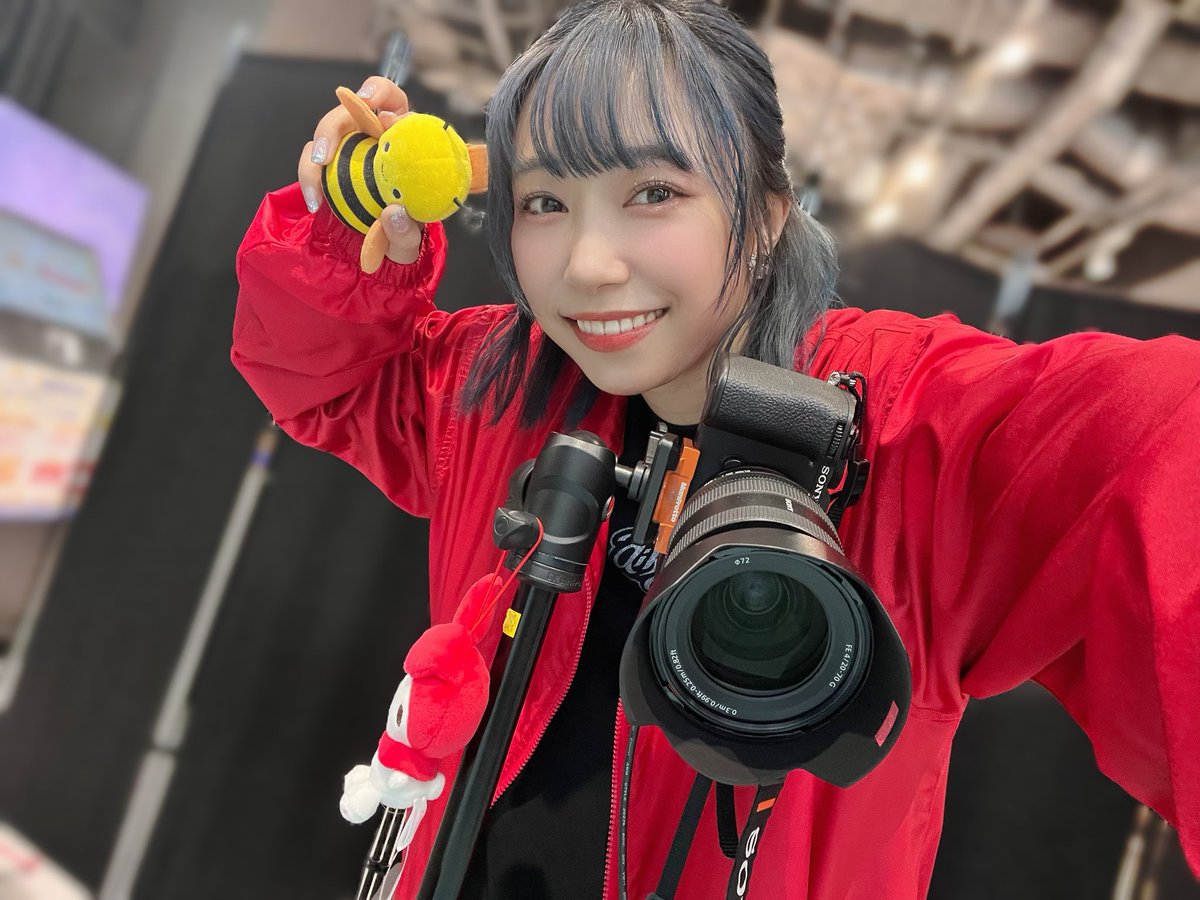 Aikyan_'s tweet photo. 名古屋のソニーストアさんで
みんなのことを激写してきた！！
はじめての経験、楽しすぎた…！
そしてやっぱりみんなの笑顔最高っ🫶
ありがとうございました！
#NoDistance https://t.co/IdchW4tyav