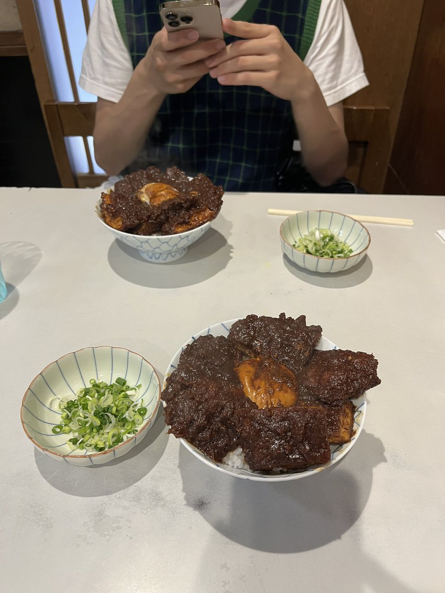 ooo24____'s tweet photo. 名古屋で食べたもの全部美味しかった😭✨ https://t.co/yg9A1dXBLH