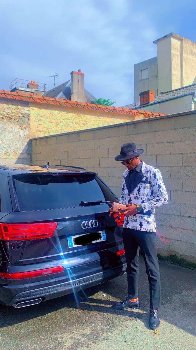 LeRoiDaouda's tweet photo. 😎💰Audi ou Range Rover👑❤️ https://t.co/rDTEkaZASu