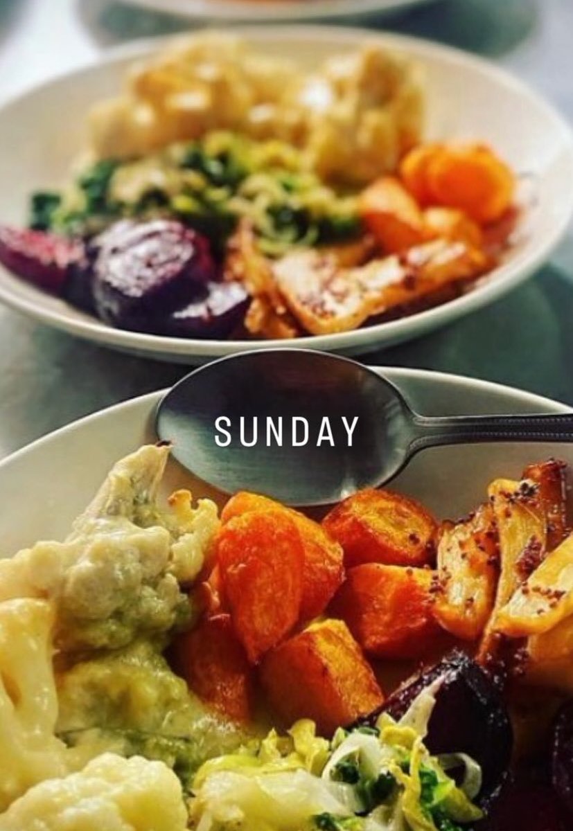 We have availability from midday today if you fancy joining us for a gorgeous B&amp;W roast and plenty more  🍽️

Give us a call on 01273 696135, reserve through @resdiary or pop along this afternoon 🥂