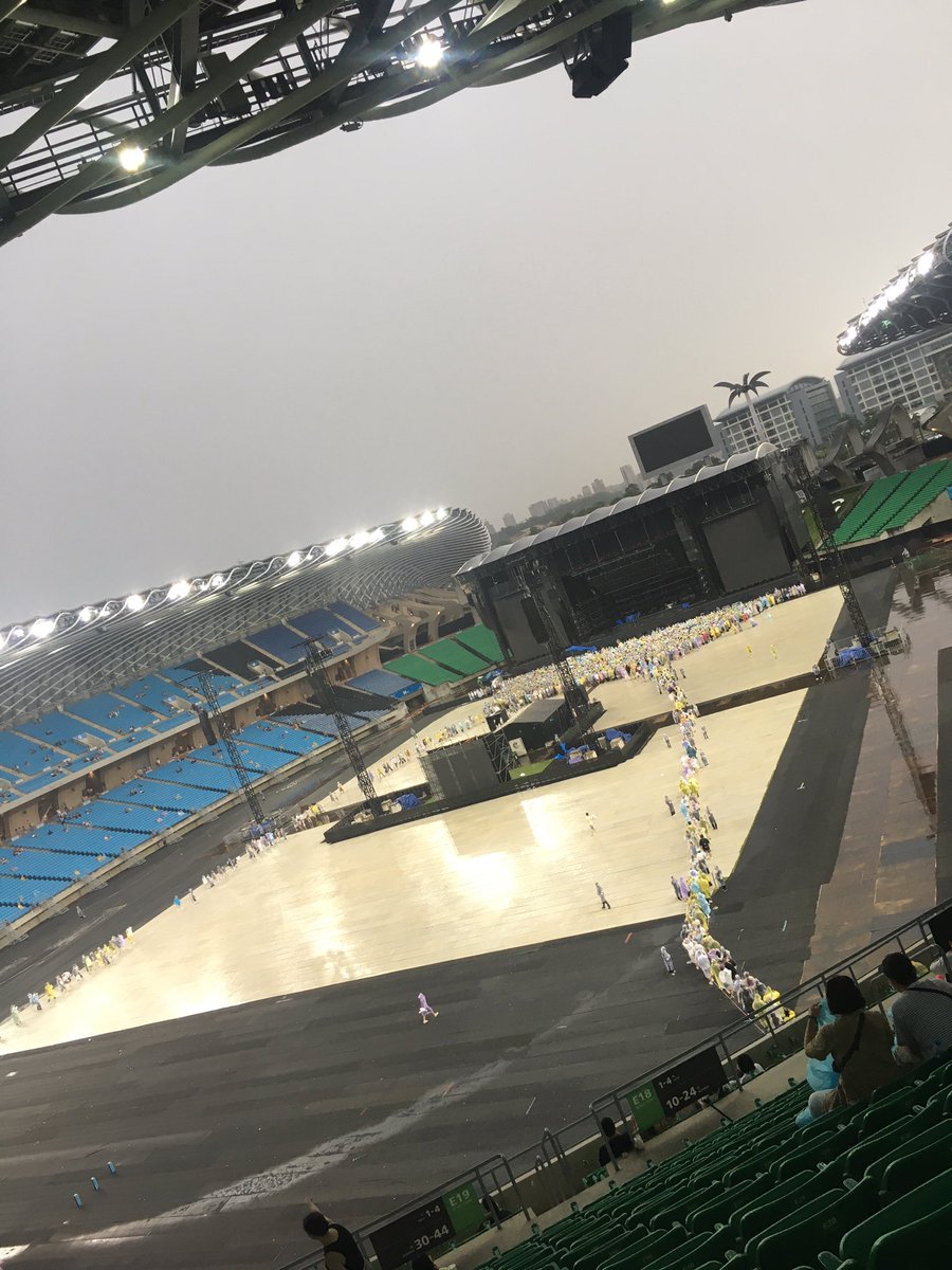 loveless5314's tweet image. 人生首次

演唱會 解鎖🔓

感謝@AlexYu33366594 的邀請

#快閃系列