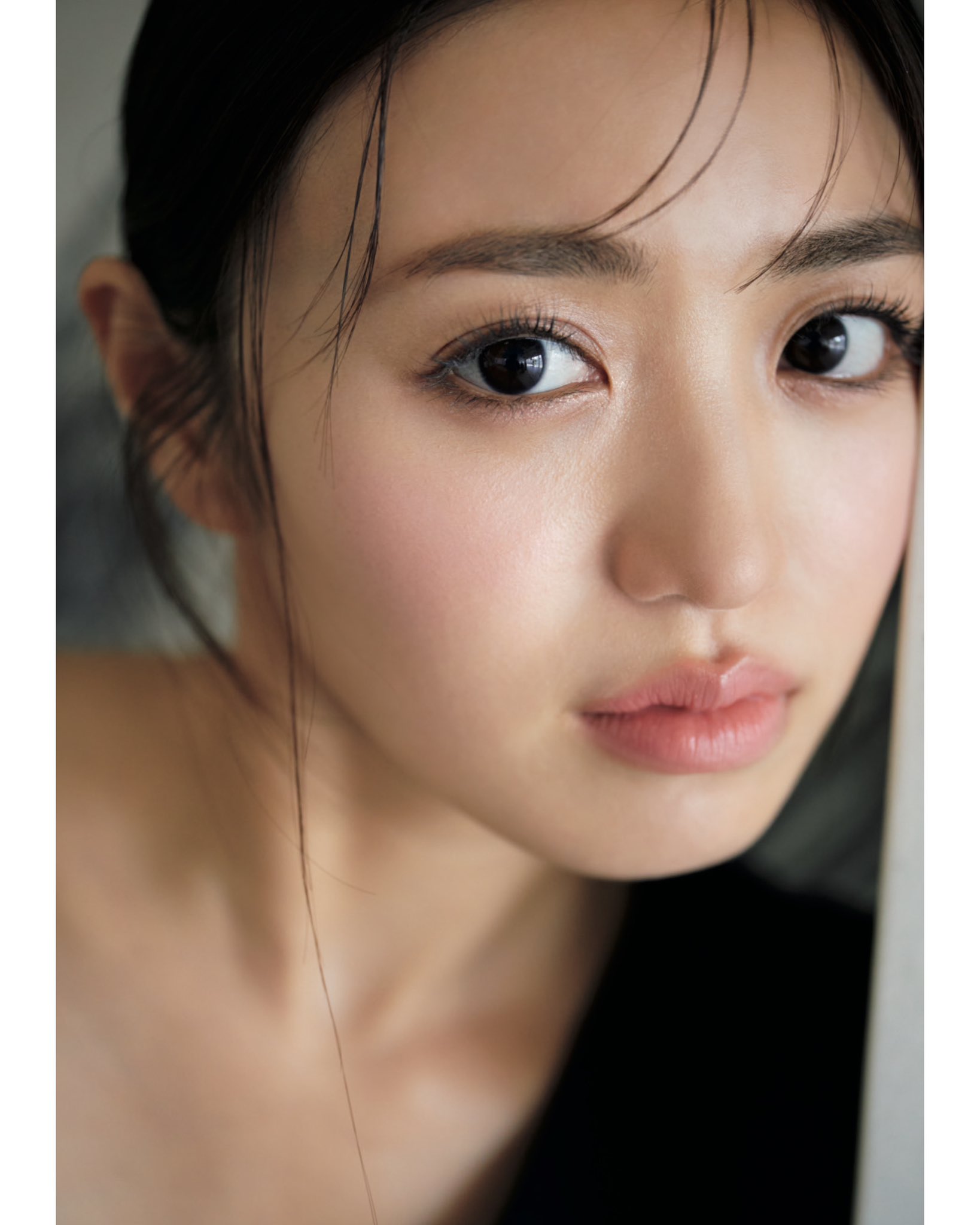 原色美女図鑑 優香 週刊文春 2001年(平成13年) 五月二十四