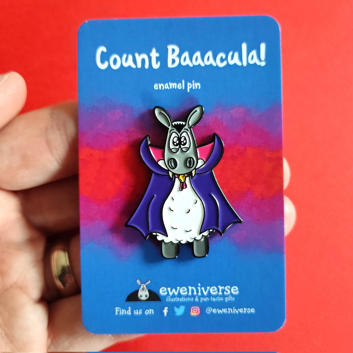 eweniverse's tweet photo. Morning #UKGiftAM #UKGiftHour 
Check out some of the puntastic sheep pin baaadges at https://t.co/H7opYETJHD

#shopindie #sheep #sheepshop https://t.co/X0mQE2dNwa