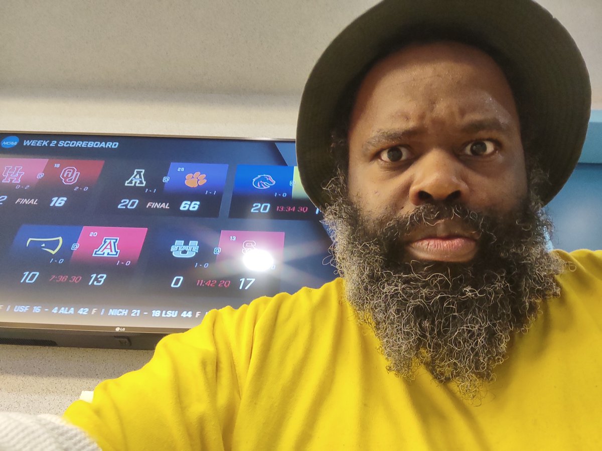 pasha_paroh's tweet image. Why is your favorite team not..... Your own?

#PashaParoh #Quotes #Teams #Sports #business