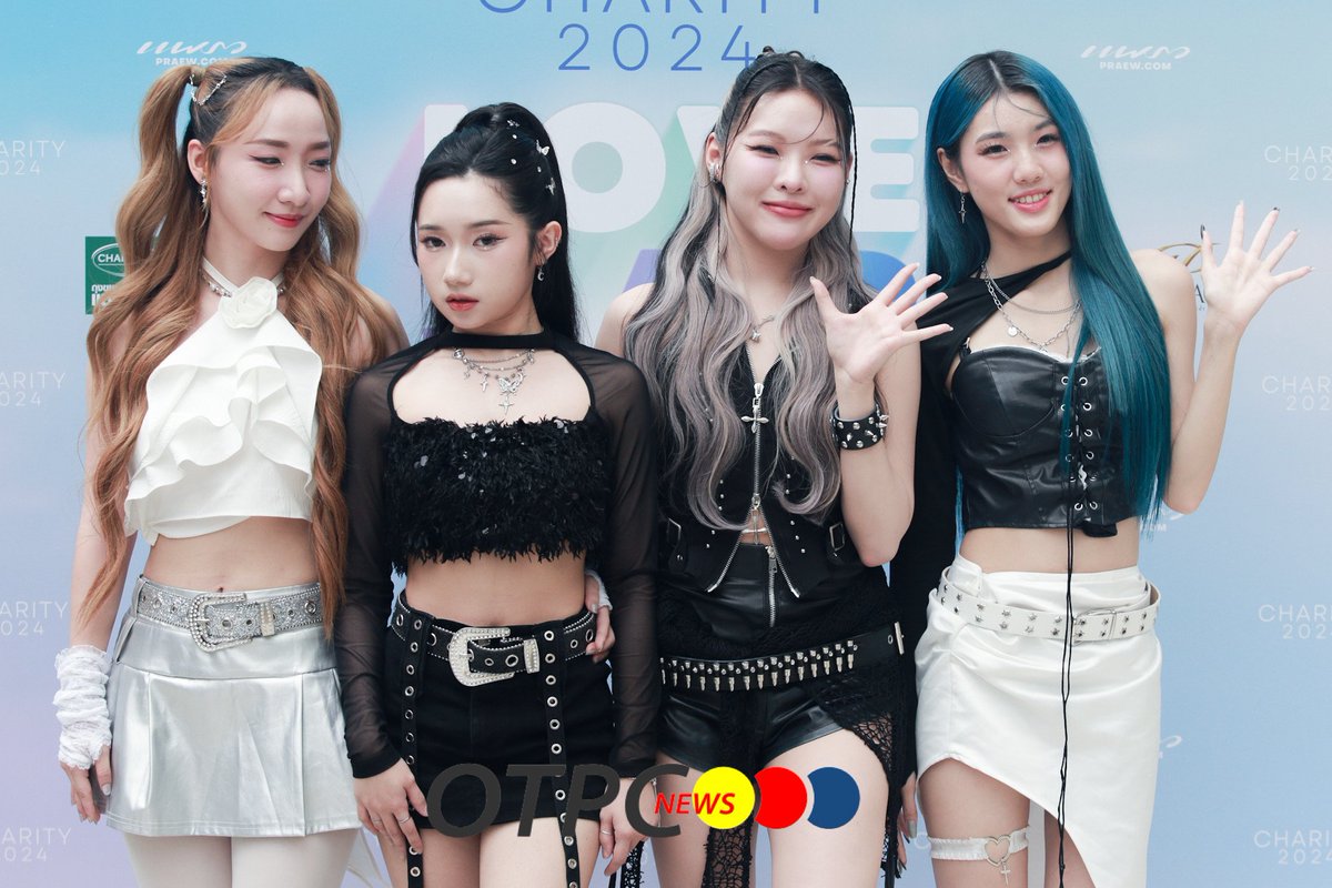otpcnews's tweet photo. 4 สาว "PRISMA" ร่วมงาน PRAEW CHARITY 2024 "LOVE IN THE AIR" โปรเจ็กต์การกุศลแห่งปี พร้อมฉลองครบรอบ 45 ปี นิตยสารแพรว 

#Prisma
#PraewCharity2024
#PraewCharity2024D3 https://t.co/zTpz47Ier4