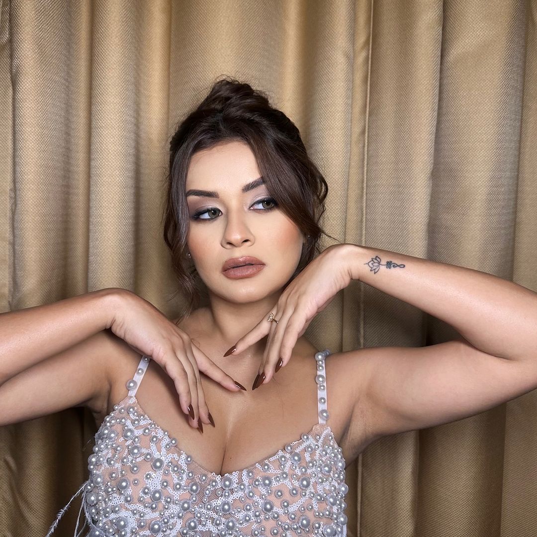 GW8aWj2WoAAYaNG?format=jpg&name=medium