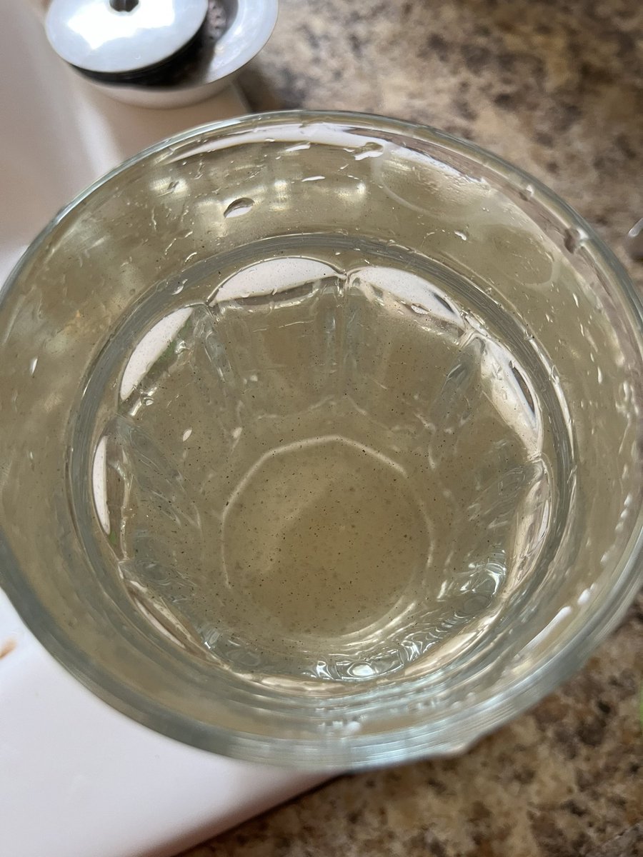 loopyleah1979's tweet image. 5 months of dealing with this on and off. Brown ‘drinking’ water with particles - should I give this to my child?! Would you?!. @IrishWater @IWCare told me the samples came back clear.
