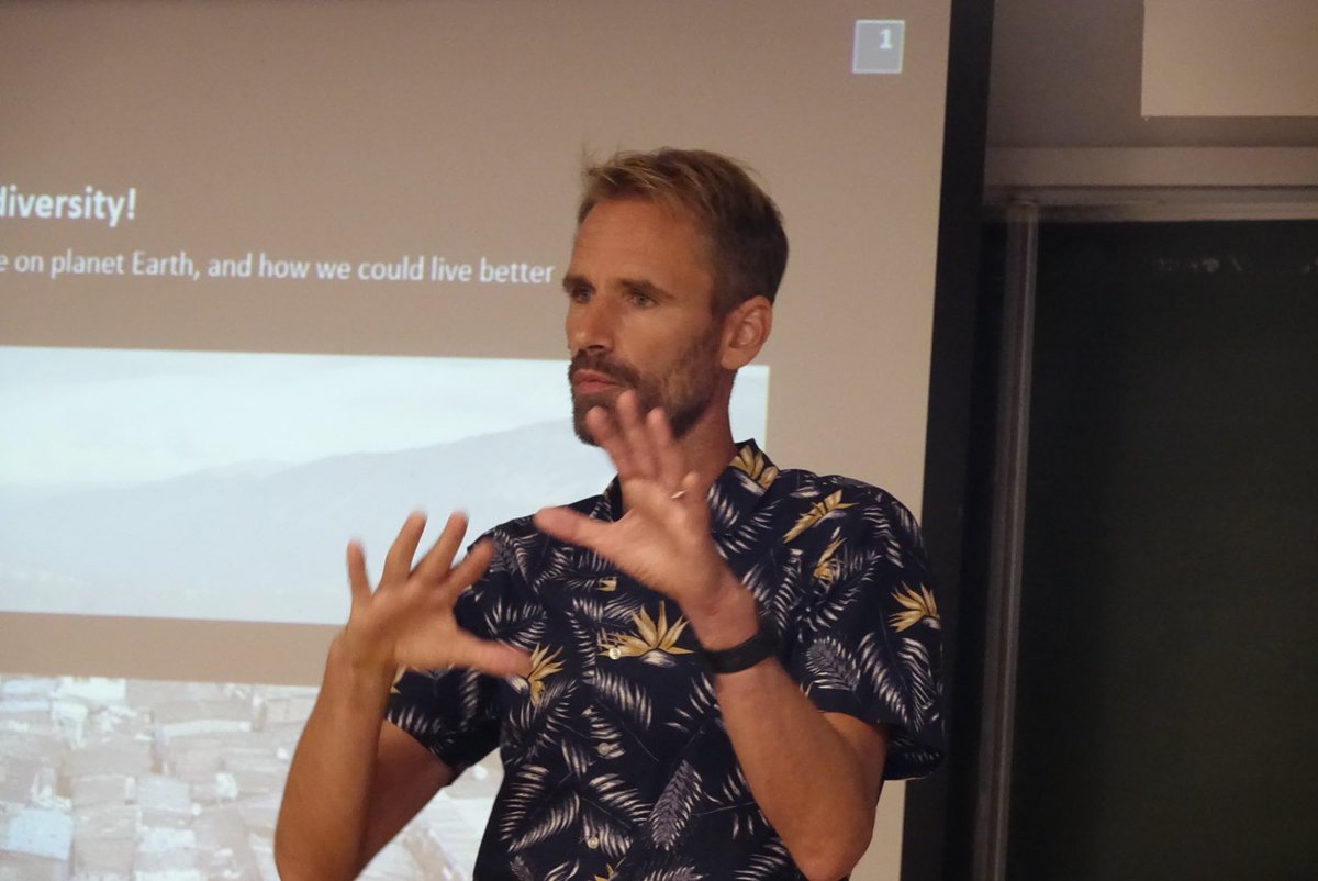The end of (big) cities? Transforming rural areas and food systems to conserve biodiversity - Nicolas Dendoncker, Alternet Summer School #farming #transitions #nature #alternetsummerschool