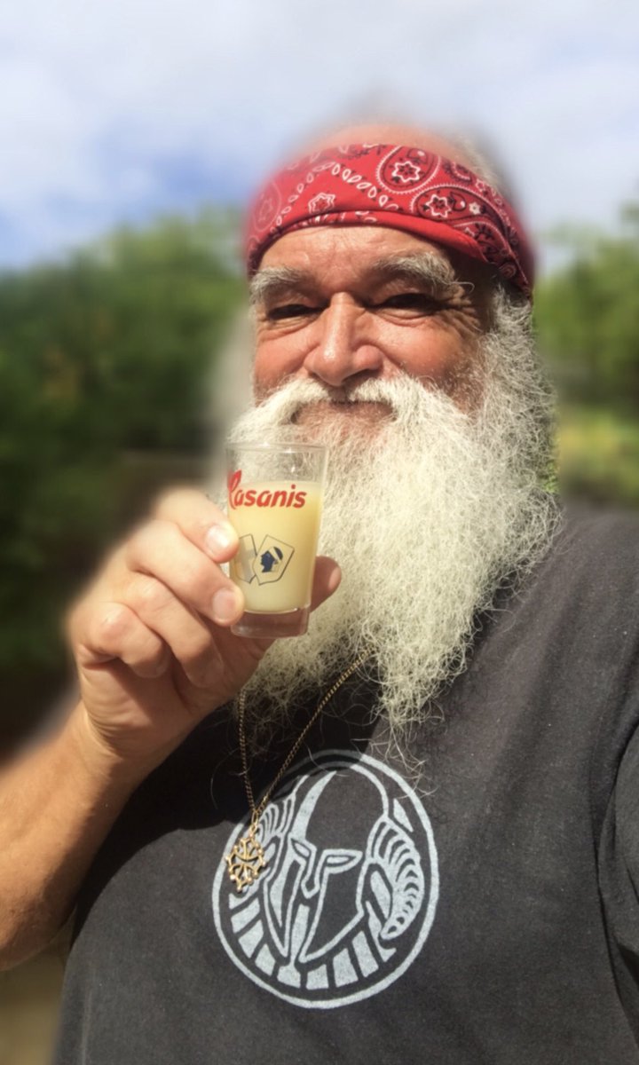 Cathare111's tweet image. #Narbonne
Aller! Bon Dimanche 
à tous les Pitchous 😘

#aperotime
#pastiscasanis ￼😜😉✌️