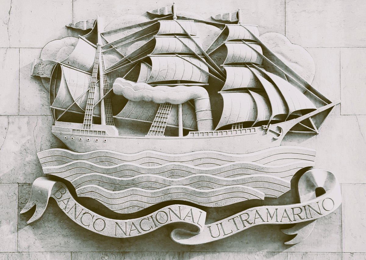 AngelaWrenAuthr's tweet photo. ICYMI I was #OffMyBeatenTrack in Lisbon on my blog last month. Come and join me as I stroll through the city with a purpose... https://t.co/R2bCTm5xXn
📚📔#Travel #SummerPaths #Alice #SeasonalCollective #JamesetMoi https://t.co/hS2sXicbhh