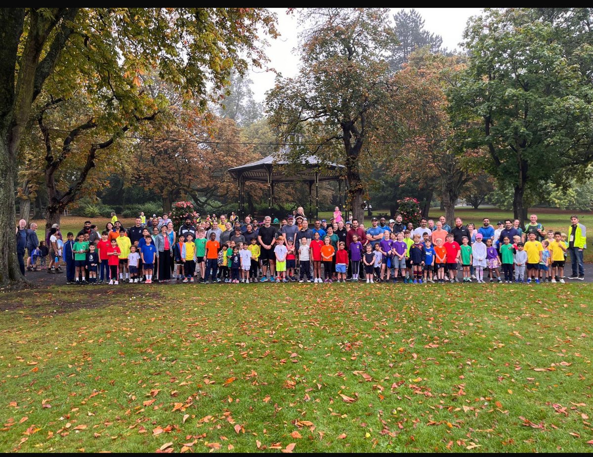 An amazing BCS⁩ family event today ⁦<a href="/juniorparkrunUK/">junior parkrun UK</a>⁩ ⁦<a href="/CannonHilljnrpr/">Cannon Hill jparkrun</a>⁩ so many families and staff supporting our children. Thank you to all the volunteers and organisers. Great things happen ⁦<a href="/bcsbirmingham/">The Blue Coat School</a>⁩ #community #parkrun ⁦<a href="/iapsuk/">IAPS</a>⁩