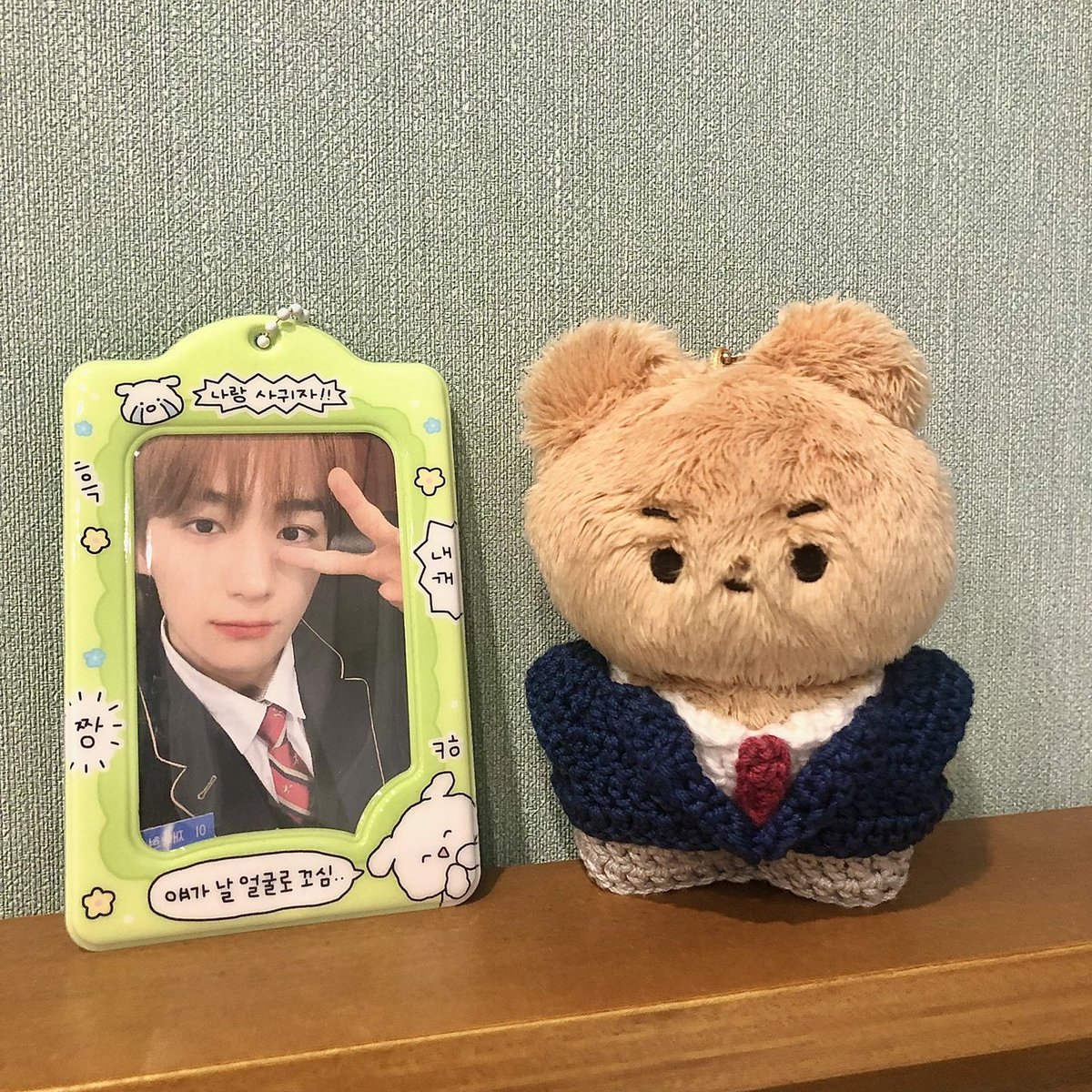 ෆ 𝗛𝗔𝗣𝗣𝗬 𝗛𝗬𝗨𝗡𝗝𝗔𝗘 𝗗𝗔𝗬 ෆ

#현재 의 28번째 생일을 축하하며 정성이 담긴 이벤트를 진행합니다 🎁

#RT 추첨 2명에게 뜨개 현재세트를 드립니다 .ᐟ
- 현재 마이크색 비니+더비봉
- 한림 교복+더비봉
(각 1명씩 총 2명 추첨)

𖤐 국내 주소지 한정
𖤐 당첨자 발표 : 9/15 중 
(타래)