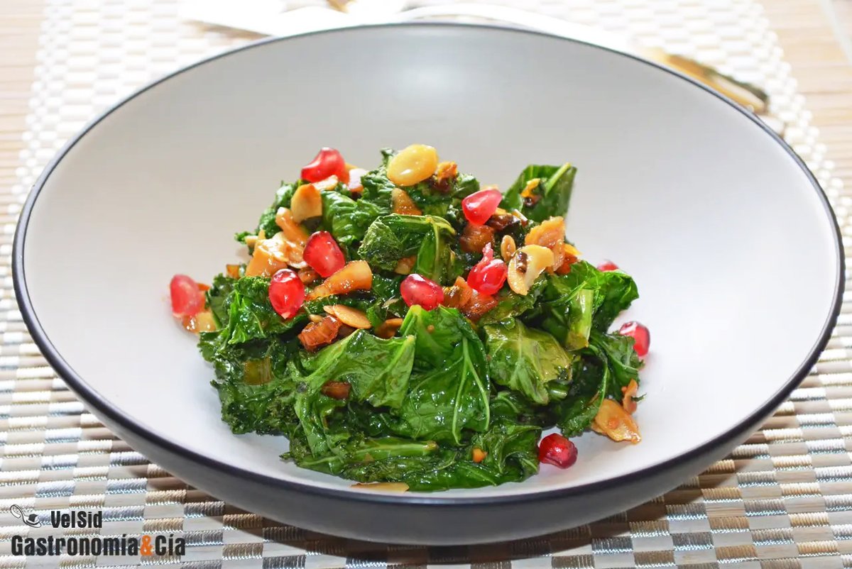 Doce recetas con granada, la fruta que estrena temporada dlvr.it/TCz9cW vía @gastronomiaycia