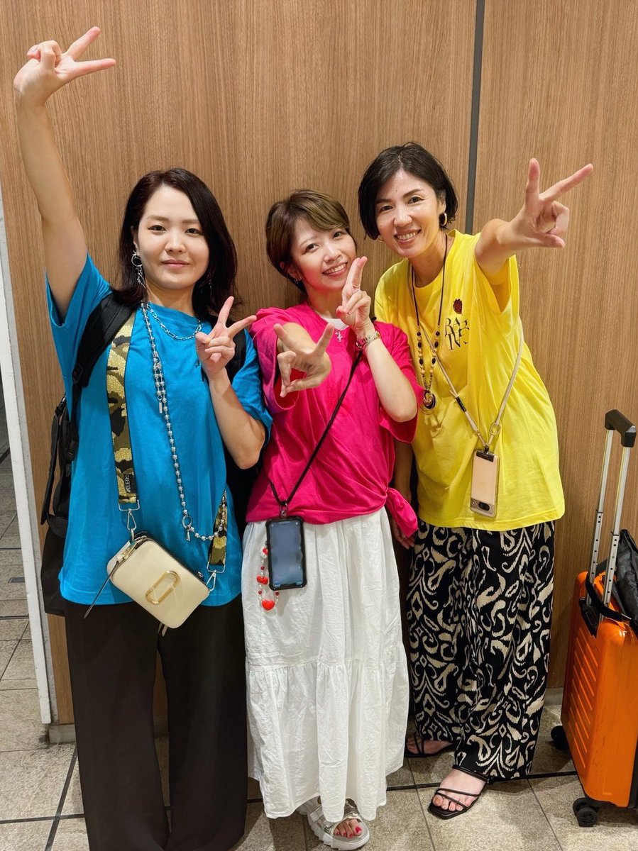 Soundragtag's tweet photo. 2ステージ共にたくさんのお客様に来ていただき、ありがとうございました！仙台最高に楽しかったです！
久々に会えた方、初めて観ていただいた方、感謝です！
またお会いできますように✨
#ジャズフェス https://t.co/uA6NznZPbW
