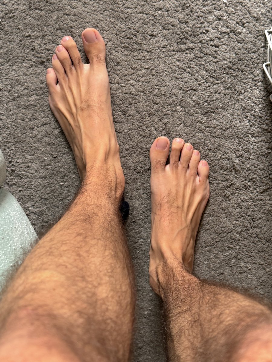 IHERALDYOUREND tweet media