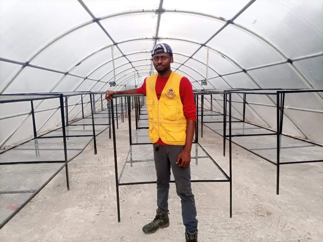 Samsonprolific's tweet photo. Dear Farinde,
Thank you for being a great colleague within the sector.
Your willingness to give a helping hand, lift, and support is worthy of emulation.
Thank you, sir.
#ApplicationPost #FarmerSamson #TheWizardFarmer https://t.co/ZyEsyNH0KF