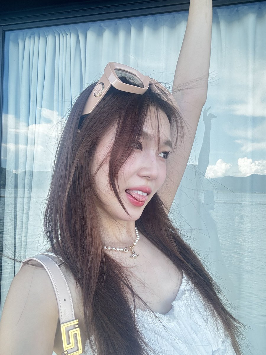 loverrukk's tweet photo. Pink vibe https://t.co/Y9AjvCfGHi
