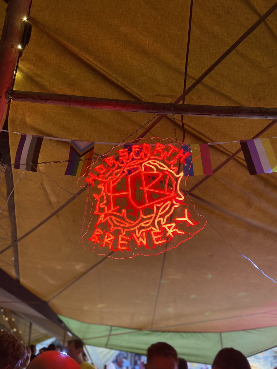 So excited for Tuesday’s screening, we’ll be hanging out in such a welcoming and fun venue (shout out to the folks at <a href="/HorsforthBrewer/">Horsforth Brewery</a>) and there may even be some fun prizes up for grabs for the lucky few who nabbed tickets! 👀🎟️🎁