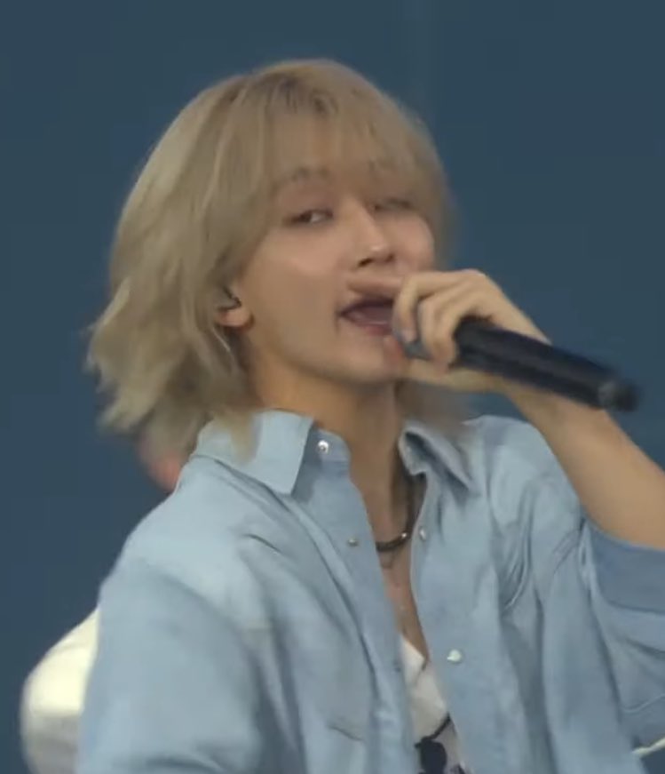 xueishaoo's tweet image. YOON JEONGHAN TODAY OH MY GOD !! 🥹