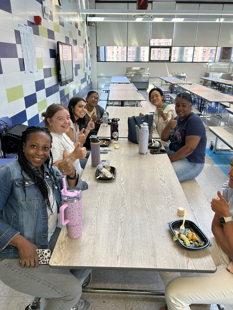 Thank you to Office of Food and Nutrition and <a href="/NYCSchools/">NYC Public Schools</a> for providing a delicious meal for our staff last week! It was delicious! Looking forward to our continued collaboration!
<a href="/District5NYC/">NYC District 5</a>