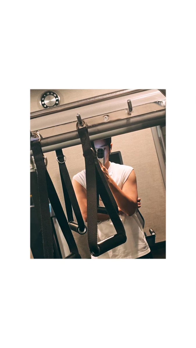 can you show your arms in the next concert babe😋

NANON IN NYC
#CoachNY #mynameisnanon
<a href="/Coach/">Coach</a> <a href="/mynameisnanon/">NANON</a>