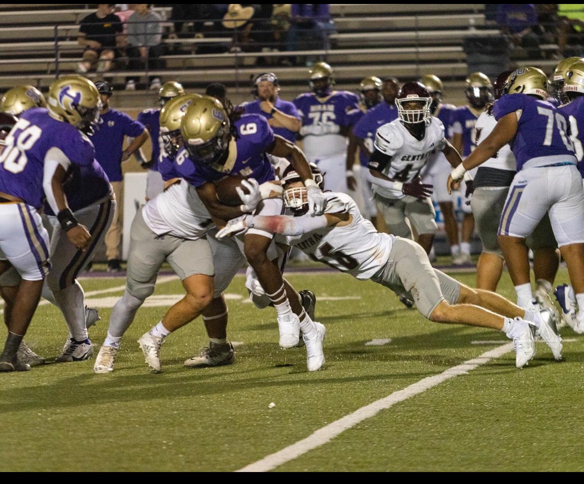 Wil Morris. Versatile LBer with speed. (20.6mph) on catapult system. 4 game total against quality opponents. 34 tackles, 4 TFL. Great blitzer and high motor. <a href="/LIONSTRONGFB/">Central Football</a> <a href="/GradickSports/">Gradick Sports</a> <a href="/NwGaFootball/">NwGa Football</a>