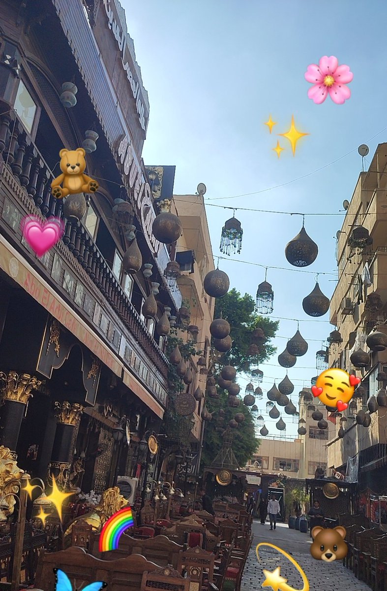 Amanyhadad4's tweet photo. واقعه في حب المساجد والمباني القديمه والشجر والطيور🥹🤍🤍🤍🤍أنا obsessed بيهم https://t.co/wHi0g6TVsw