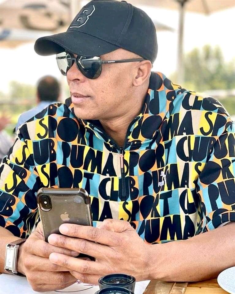 His name is Doctor Khumalo,His a Living Legend Retweet if you agree He's a Legend