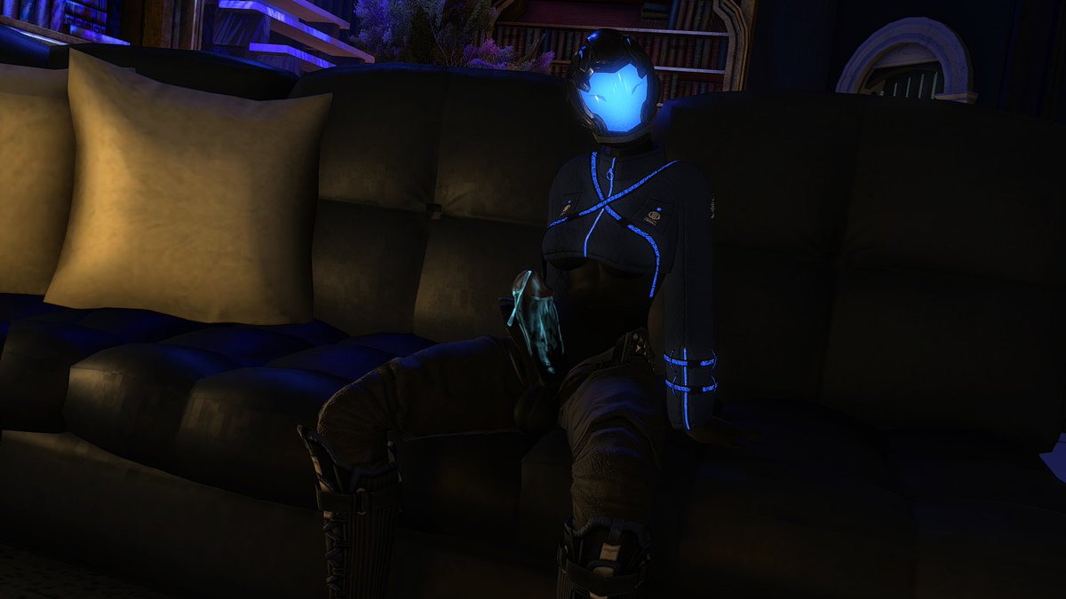A happy Sinday for everyone out there. Just a reminder, Kyan's fluids are a bit glowy compared to everyone else's. Do with that what you will...