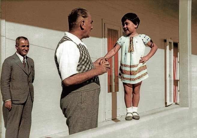 "Vatanı korumak, çocukları korumakla başlar." 

💬Başbuğ Atatürk