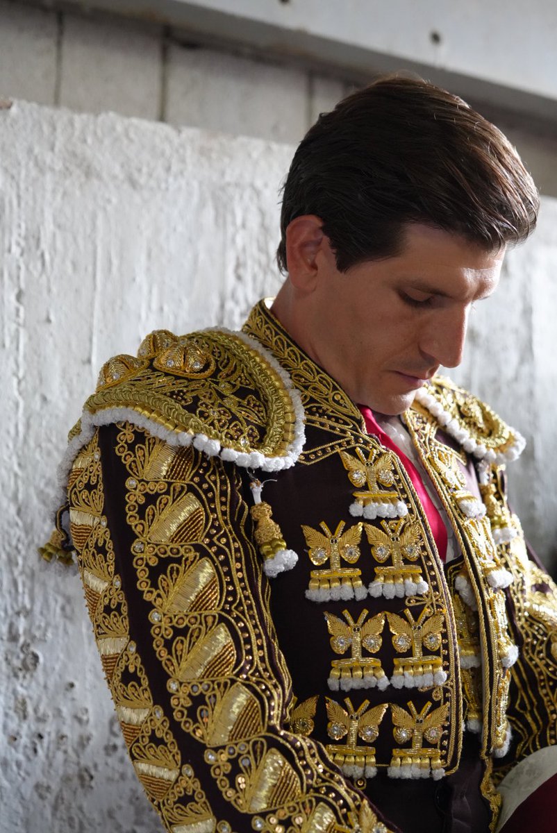 Tabaco y Oro en Arles ✨