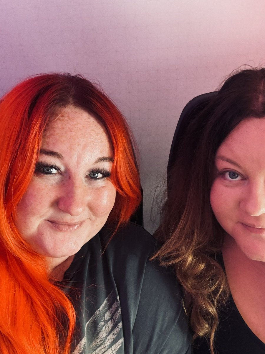 Claire Bear tweet media