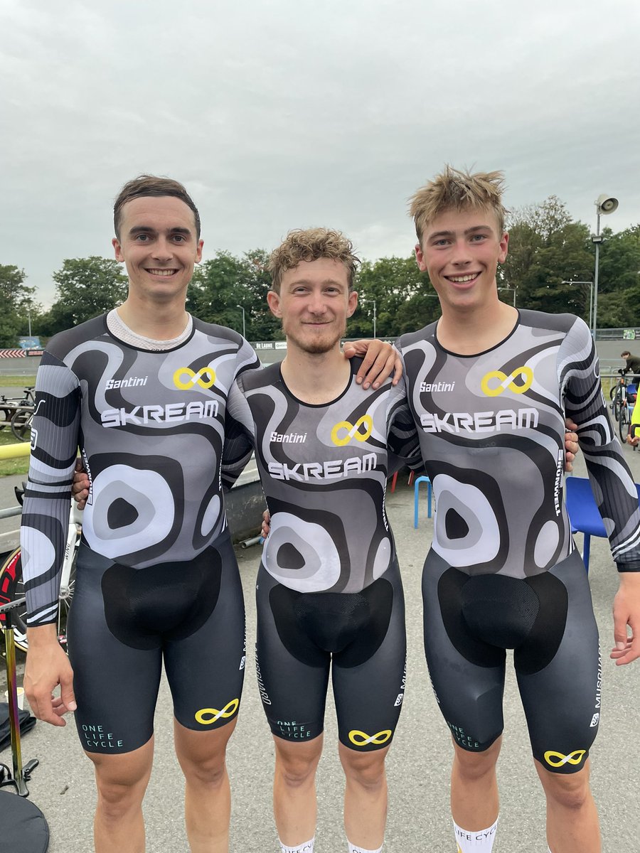 Nice to be back on the podium <a href="/HerneHillVel/">Herne Hill Velodrome</a>  Scratch 🥉 Roadman’s 25 🥉 Lap Leader 🏆 
<a href="/PedalPotential/">Pedal Potential</a> <a href="/Mattsautos83/">matts auto repairs</a>  <a href="/TLC_LiveTutors/">TLC LIVE</a> <a href="/highwaycycles/">Highway Cycles</a> <a href="/SaffronWaldenRT/">Saffron Walden RT</a> <a href="/knightfrank/">Knight Frank</a> <a href="/lvycc1/">Lee Valley Youth CC</a>