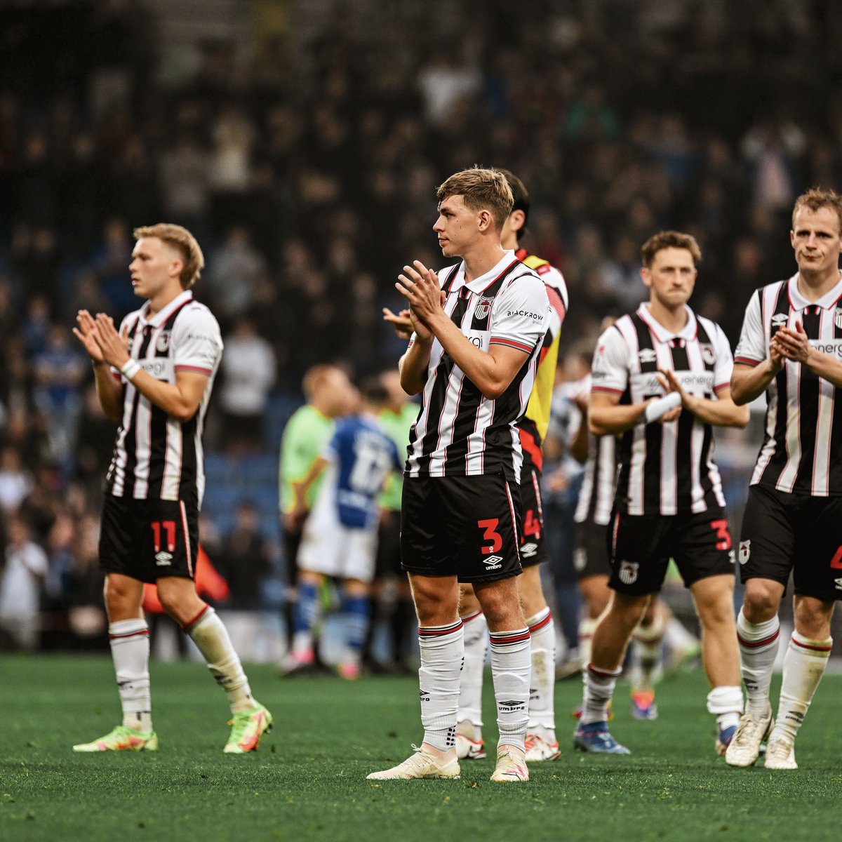 Frustrating not get anything from yesterday, but some positives to take into the next game! Traveling support was brilliant ! 🖤🤍 <a href="/officialgtfc/">Grimsby Town F.C.</a>
