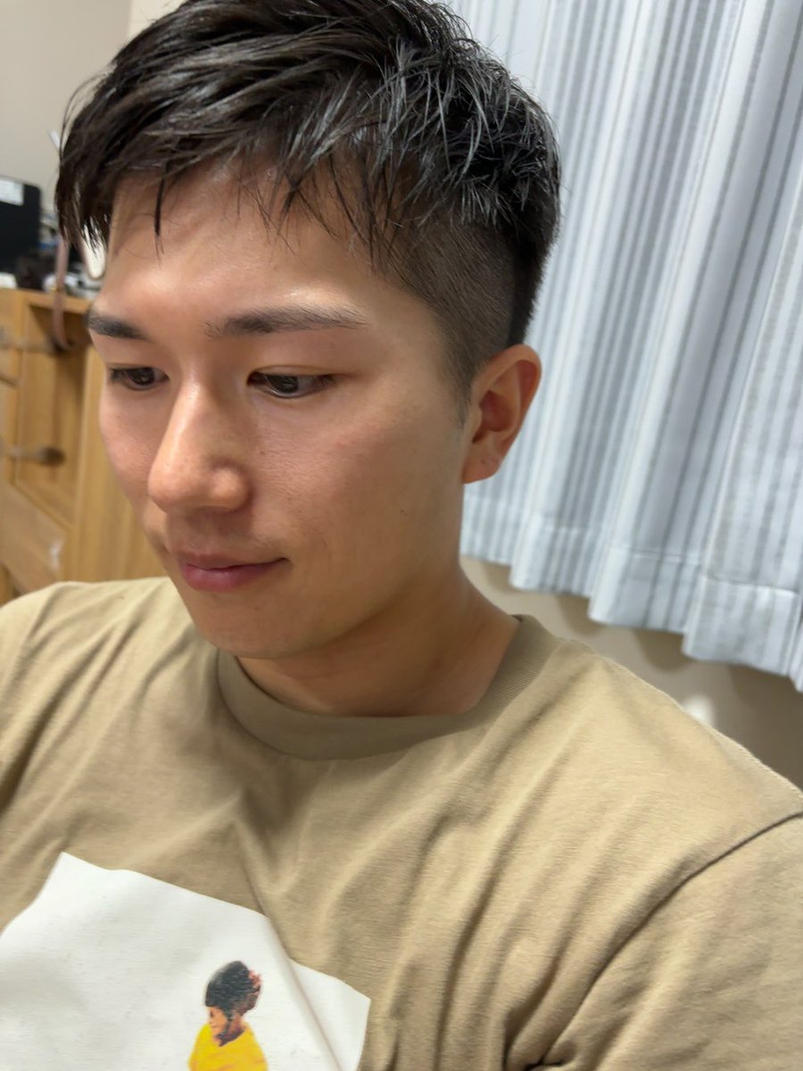 うちの旦那は髪を切ったらベトナム人エンジニアになります。