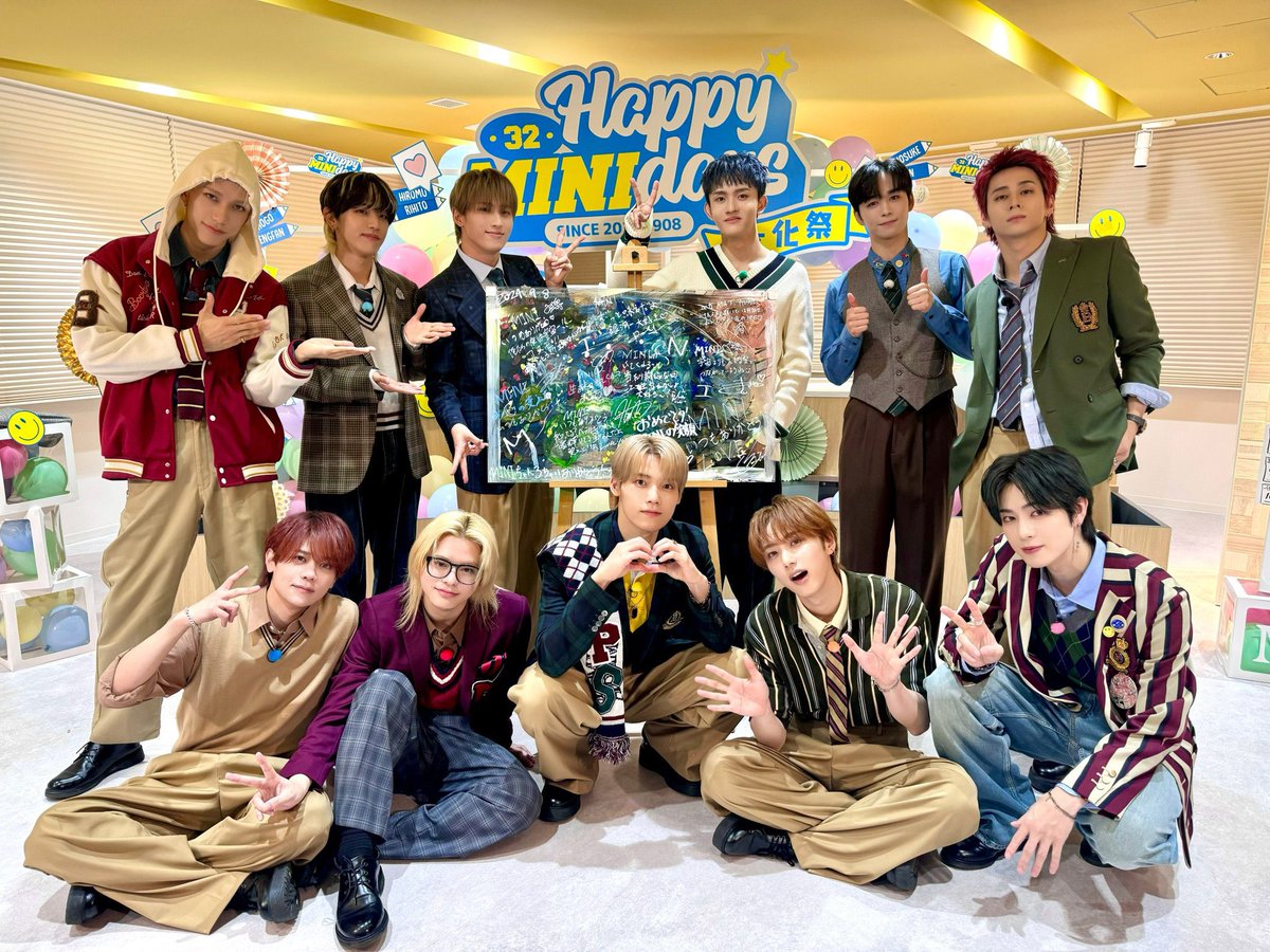 DiVsopfrY8I0Plm's tweet photo. 忙しいなかMINIのために色々ありがとう😭
これからもずっとINIが大好きだー
#INI #MINIDAYS
#Special_Thanks_INI https://t.co/Scl1LX1a5K