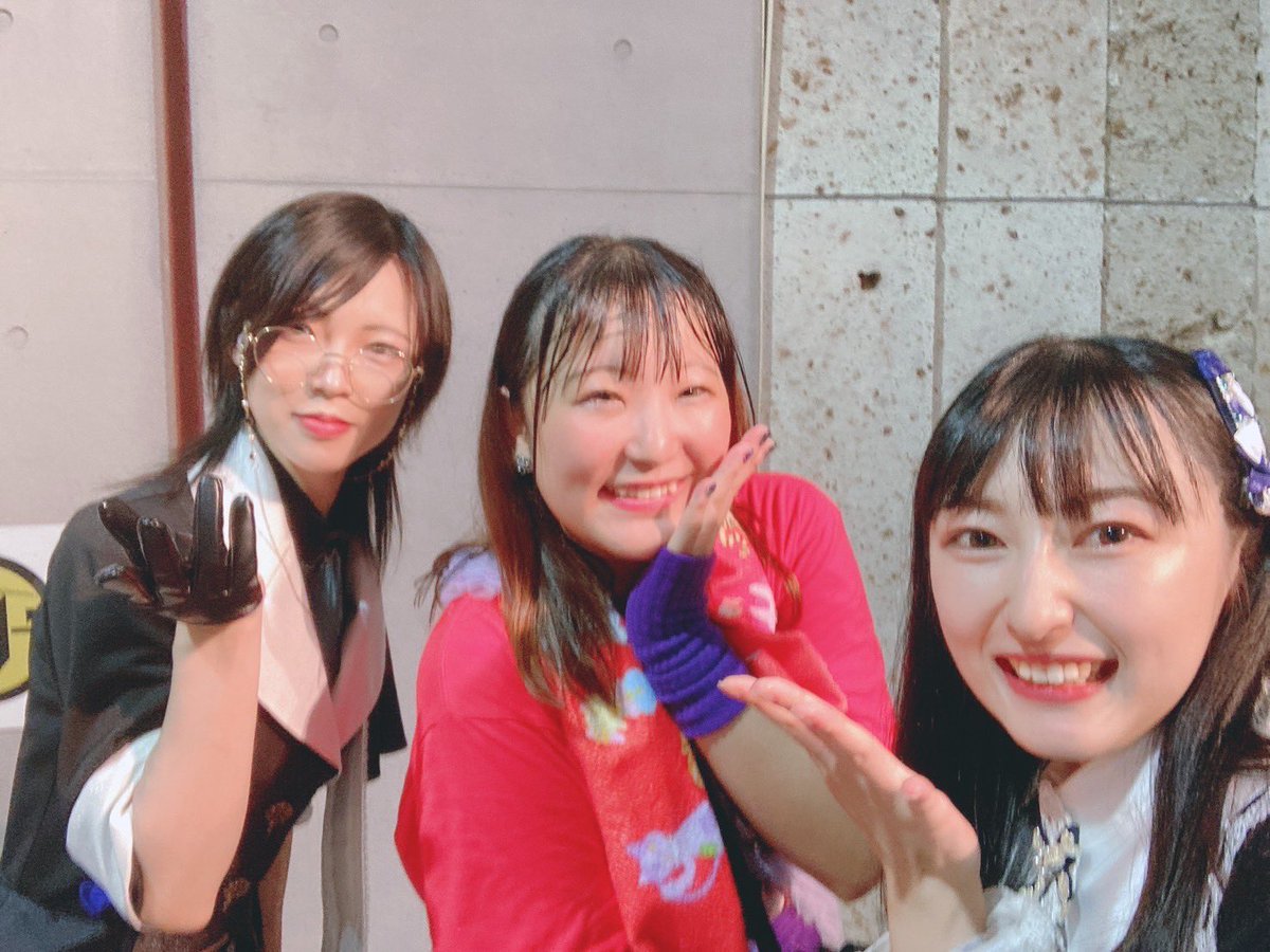 shindoOUAT's tweet image. 本日は初の栃木でした✨️
“FUKUI FES 2 アイドル秋祭り”にお越しくださった皆様ありがとうございました！

盛大に楽しかった👍✨
次は3人揃った僕達も見にきてね

生誕祭で御一緒したみらくる⭐️ふぉーぜさんのステージが観れて良かった✨️

#みらくるふぉーぜ 
#魔法学園 #図書委員 #新人アイドル