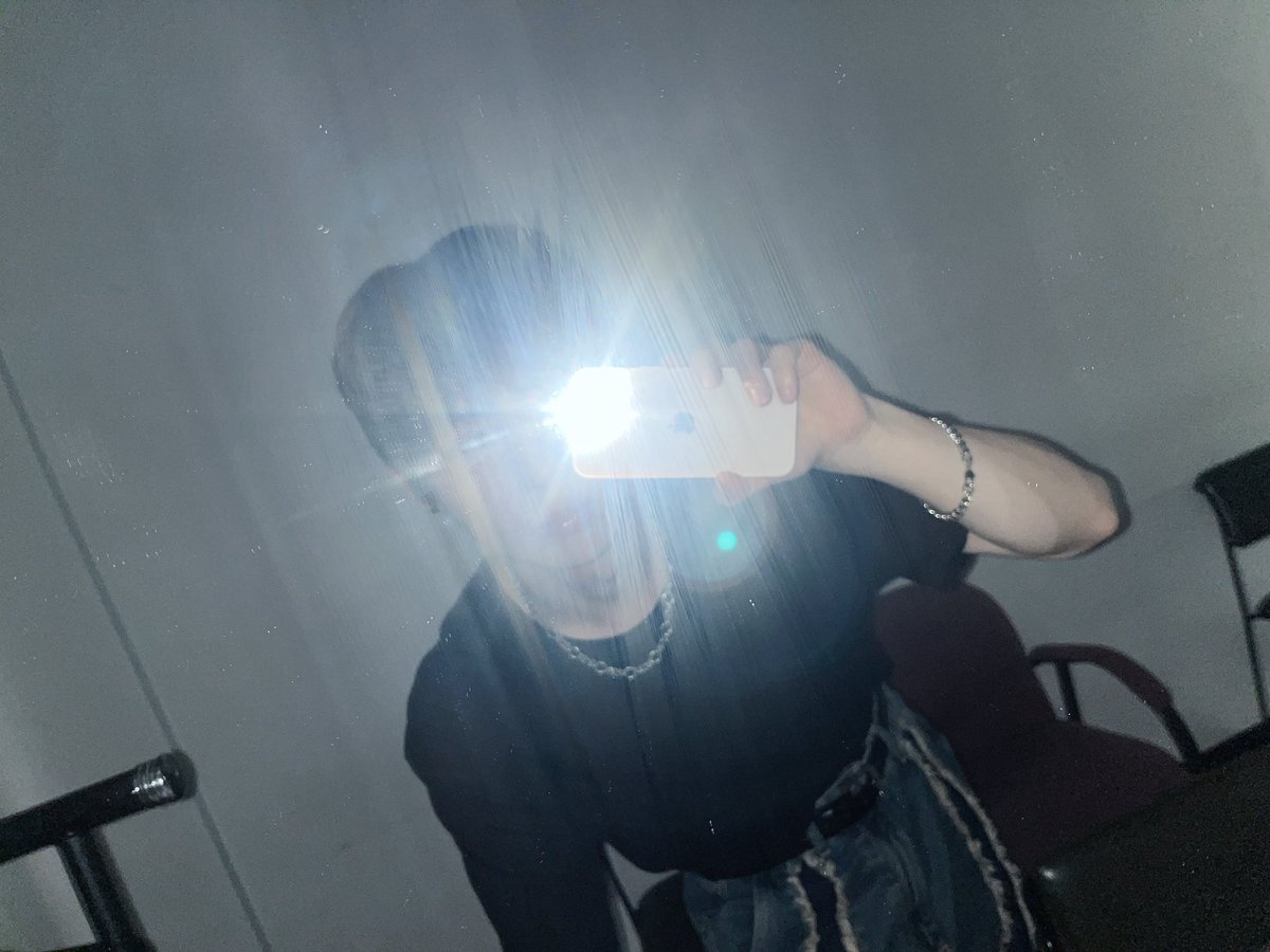 Pattern_Kyo's tweet photo. 쿄나잇💜🌙 https://t.co/oR7BRzjfP4
