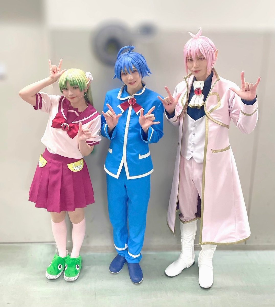 千秋楽の幕が降りました

今は、綺麗な言葉は紡げないけれど
この作品を観劇してくれた全ての皆様に
感謝しております。

そして、『魔入りました！入間くん』
THE STAGE 「再演」という挑戦を
快く、演ってくださいと言ってくれた
原作の西修先生に感謝いたします