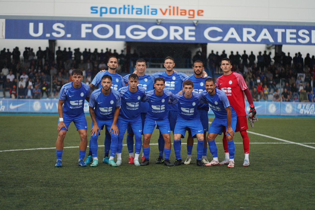 𝐈𝐧𝐢𝐳𝐢𝐚 𝐚𝐝𝐞𝐬𝐬𝐨 𝐅𝐨𝐥𝐠𝐨𝐫𝐞 𝐂𝐚𝐫𝐚𝐭𝐞𝐬𝐞🆚𝐌𝐚𝐠𝐞𝐧𝐭𝐚⚪️🔵

Una squadra, una famiglia…forza Folgore Caratese‼️