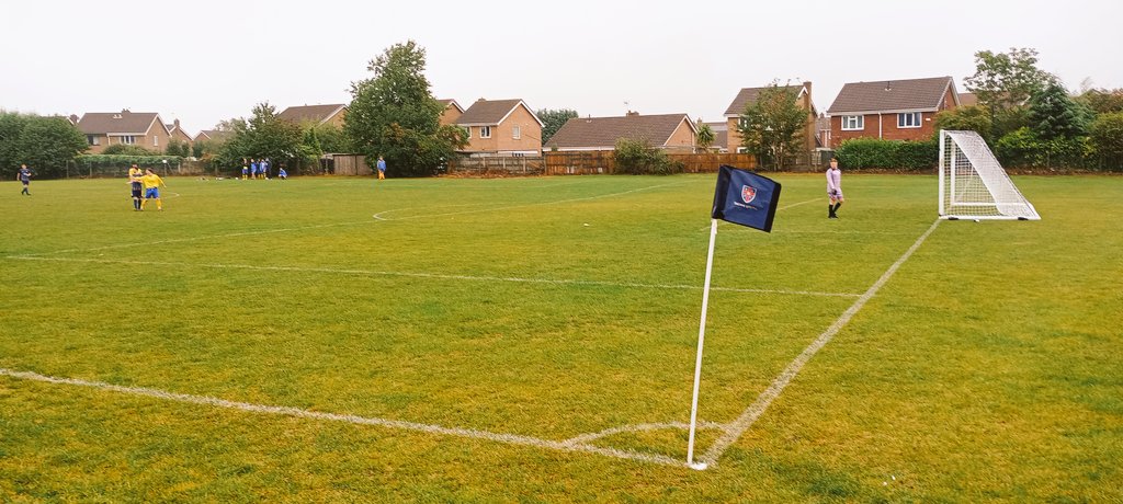 smilerhopper's tweet photo. #matchhopping not #groundhopping #northyorkshire #selbydistrict at West Selby miners welfare field lane Thorpe Willoughby sports association shared with @thorpeunitedfc @TWCCCricket for @tufcvets v @Bramham_FC
In the @YSML50 div 2 #newpitch Game number 93 with #birthdayboy JP https://t.co/KD74EqnSw2