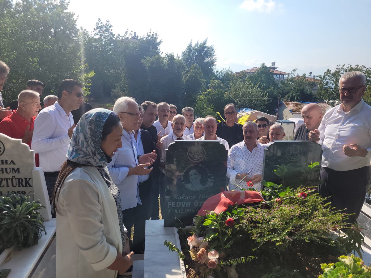 KAHRAMANMARAS ASKF (@kahramanmarasa2) on Twitter photo Verimli bir toplantı oldu bu toplantıyı organize eden başta başkan vekilimiz sayın <a href="/sneraydin0055/">Şener Aydın</a> ve <a href="/ADANAASKF/">ADANA ASKF</a> başkanımız sayın <a href="/DRAHMETBOZAN/">AHMET BOZAN</a> a çok tşk ederken bir dahaki toplantının Kahramanmaraş da olması dileğiyle
Ekrem KARAOĞLAN-
ASKF Başkan
<a href="/OA_BAK/">Dr. Osman Aşkın Bak</a> <a href="/TFF_Org/">TFF</a>
<a href="/taskk_1980/">Türkiye Amatör Spor Kulüpleri Konfederasyonu🇹🇷</a> Verimli bir toplantı oldu bu toplantıyı organize eden başta başkan vekilimiz sayın <a href="/sneraydin0055/">Şener Aydın</a> ve <a href="/ADANAASKF/">ADANA ASKF</a> başkanımız sayın <a href="/DRAHMETBOZAN/">AHMET BOZAN</a> a çok tşk ederken bir dahaki toplantının Kahramanmaraş da olması dileğiyle
Ekrem KARAOĞLAN-
ASKF Başkan
<a href="/OA_BAK/">Dr. Osman Aşkın Bak</a> <a href="/TFF_Org/">TFF</a>
<a href="/taskk_1980/">Türkiye Amatör Spor Kulüpleri Konfederasyonu🇹🇷</a>