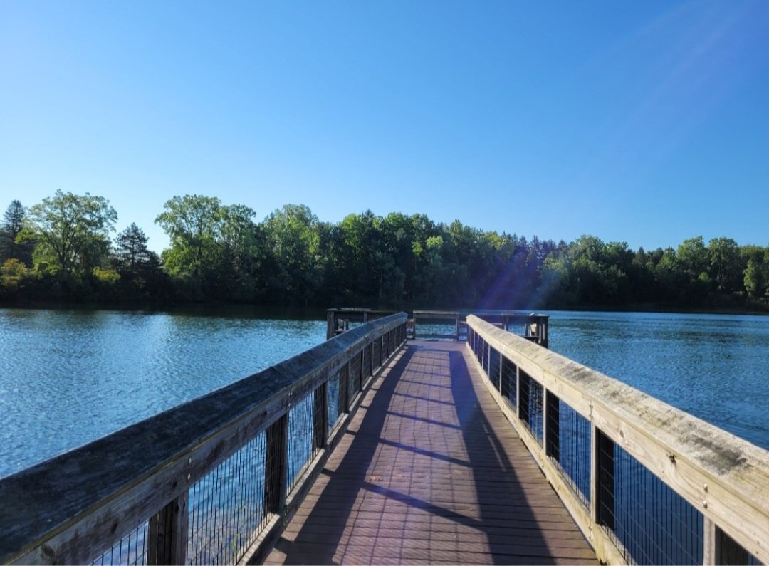 EmilieLorditch's tweet image. This is my favorite weekend ritual. 😍 #LakeTherapy