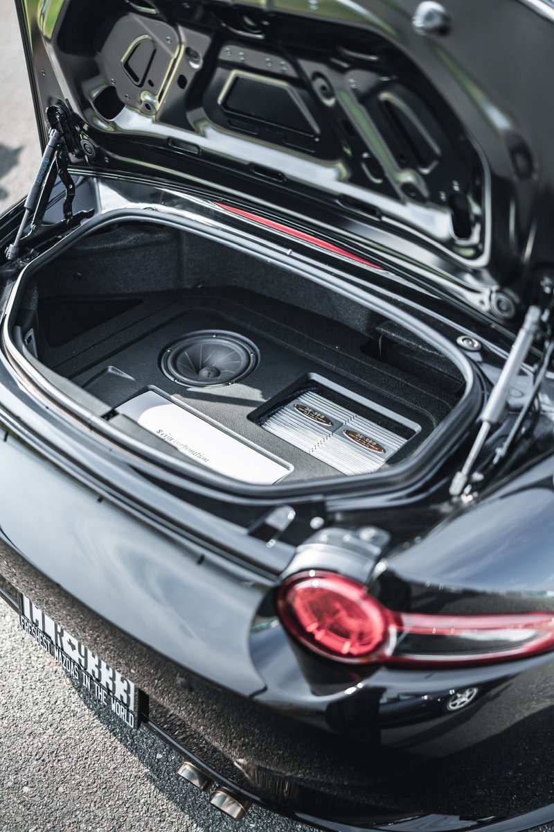ayand5_'s tweet photo. 【固定】

ROADSTER × HRE × audio https://t.co/JsZhHUwDBl